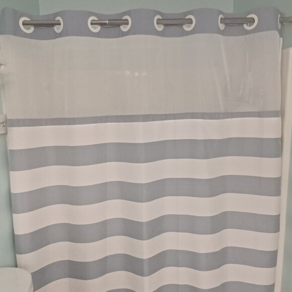 Hookless Shower Curtain with PEVA liner - Picture 2 of 9